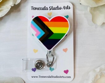 Bobine pour badge | Badge d'identification médicale | Bobine d'insigne d'infirmière drôle | Porte-badge amusant | Bobine de badge drôle | Progrès | Gay Pride | Fierté LGBTQ+