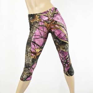 pink camo yoga pants