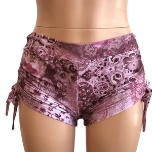 SALE Size M/L ONLY Hot Yoga Low Rise Shorts Purple Paisley Made in USA SXYfitness Skinny Waistband