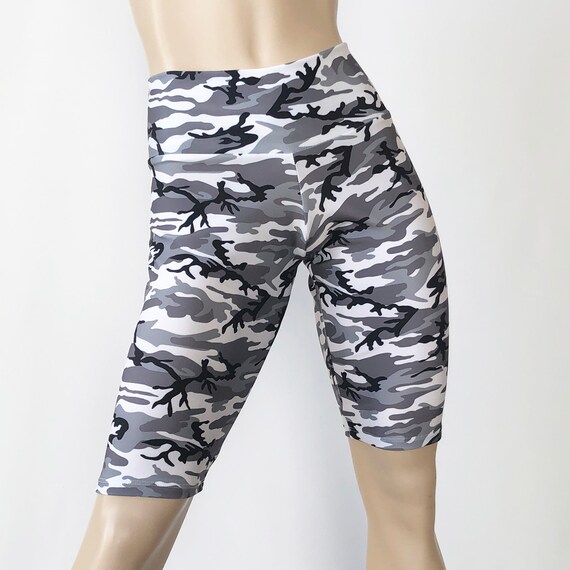 SALE Size S/M Only Camo Shorts Black 