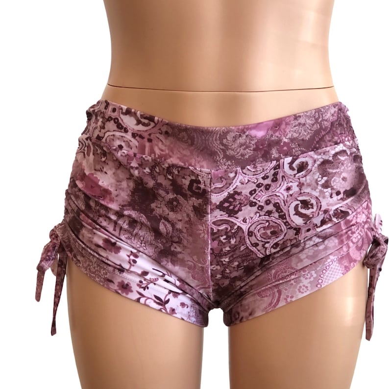 SALE Size M/L ONLY Hot Yoga Low Rise Shorts Purple Paisley Made in USA SXYfitness Skinny Waistband