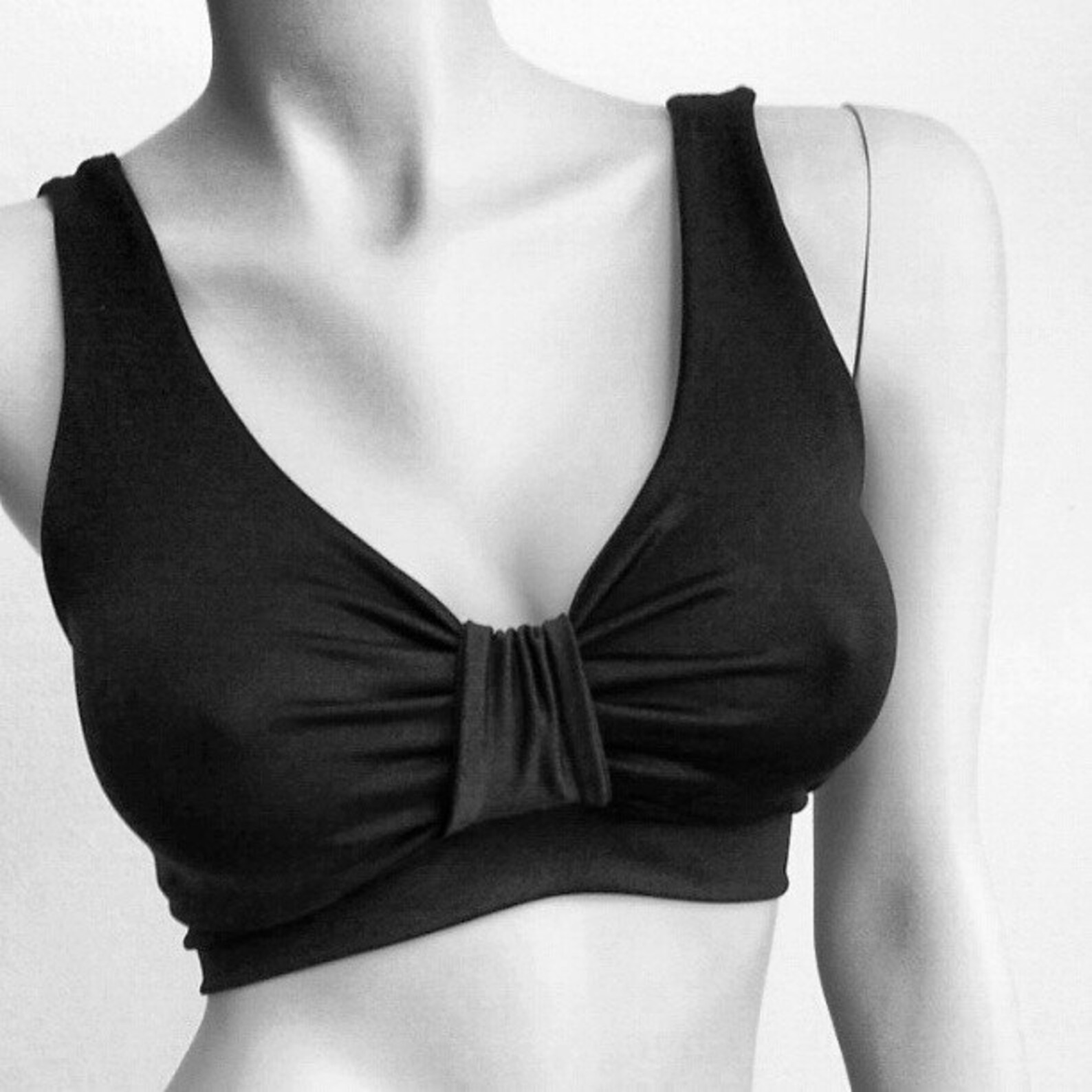 Hot Yoga Top Black Sports Bra Workout Top Yoga Clothes Etsy