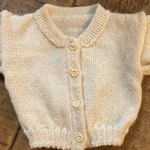 Cárdigan para niña - 100% Hilo Puro de Alpaca - Muy Suave y Natural -