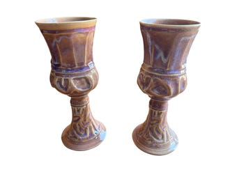 Juego de 2 cálices decorativos de color rosa y morado de Studio Pottery