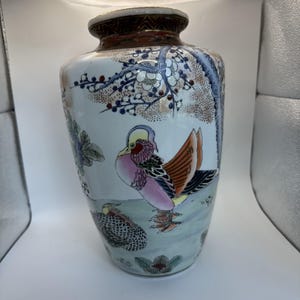 Vintage Porcelain Kutani Vase With Birds HFP Macau  Hand Painted 13.75&quot;