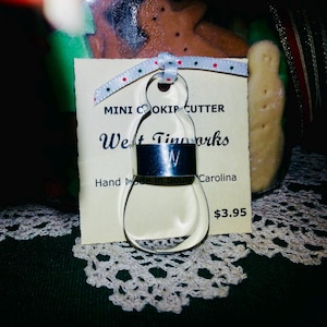 Mini Snowman Cookie Cutter: Handmade Primitive Tin-Plated Steel