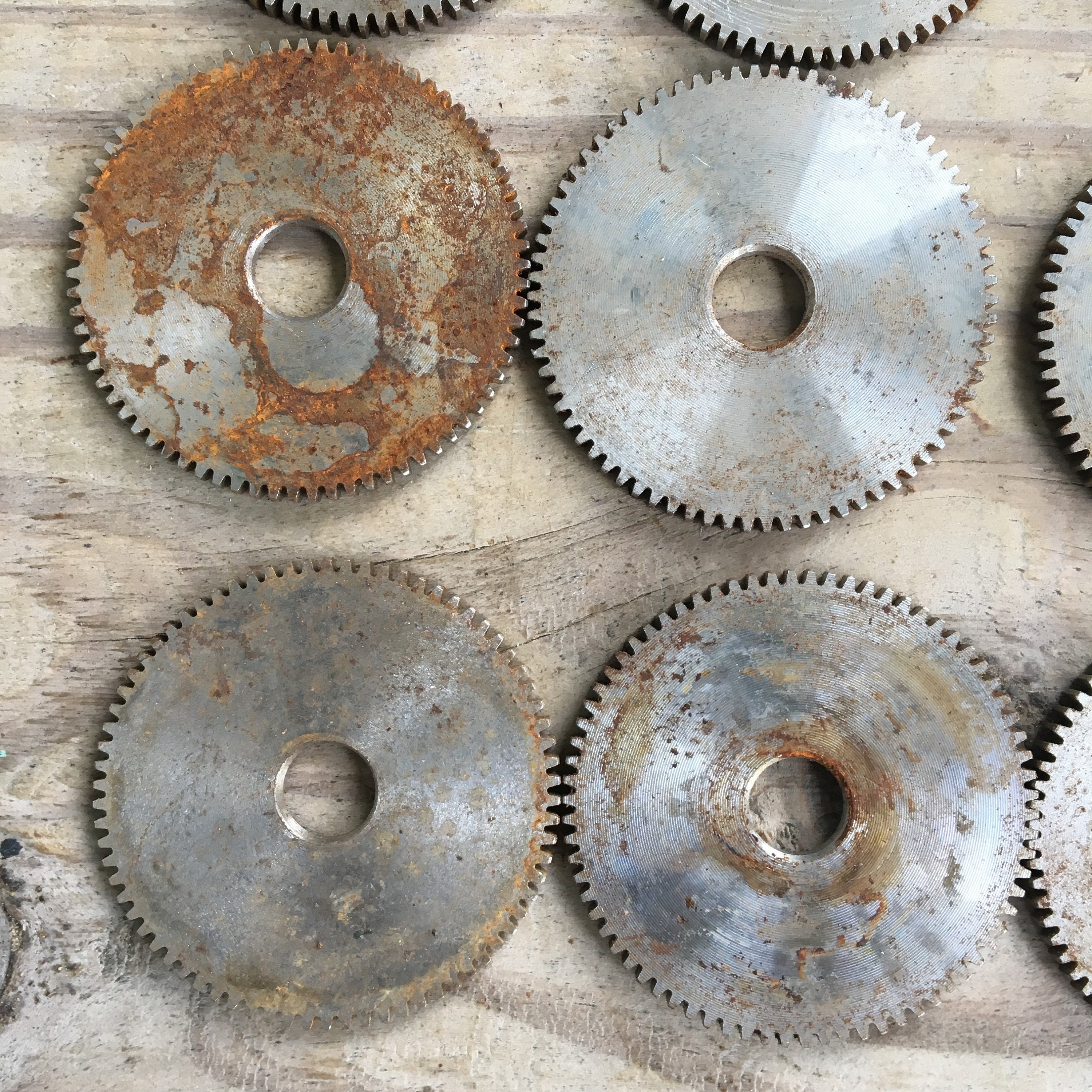 Lot of 12 Metal Machine Gears