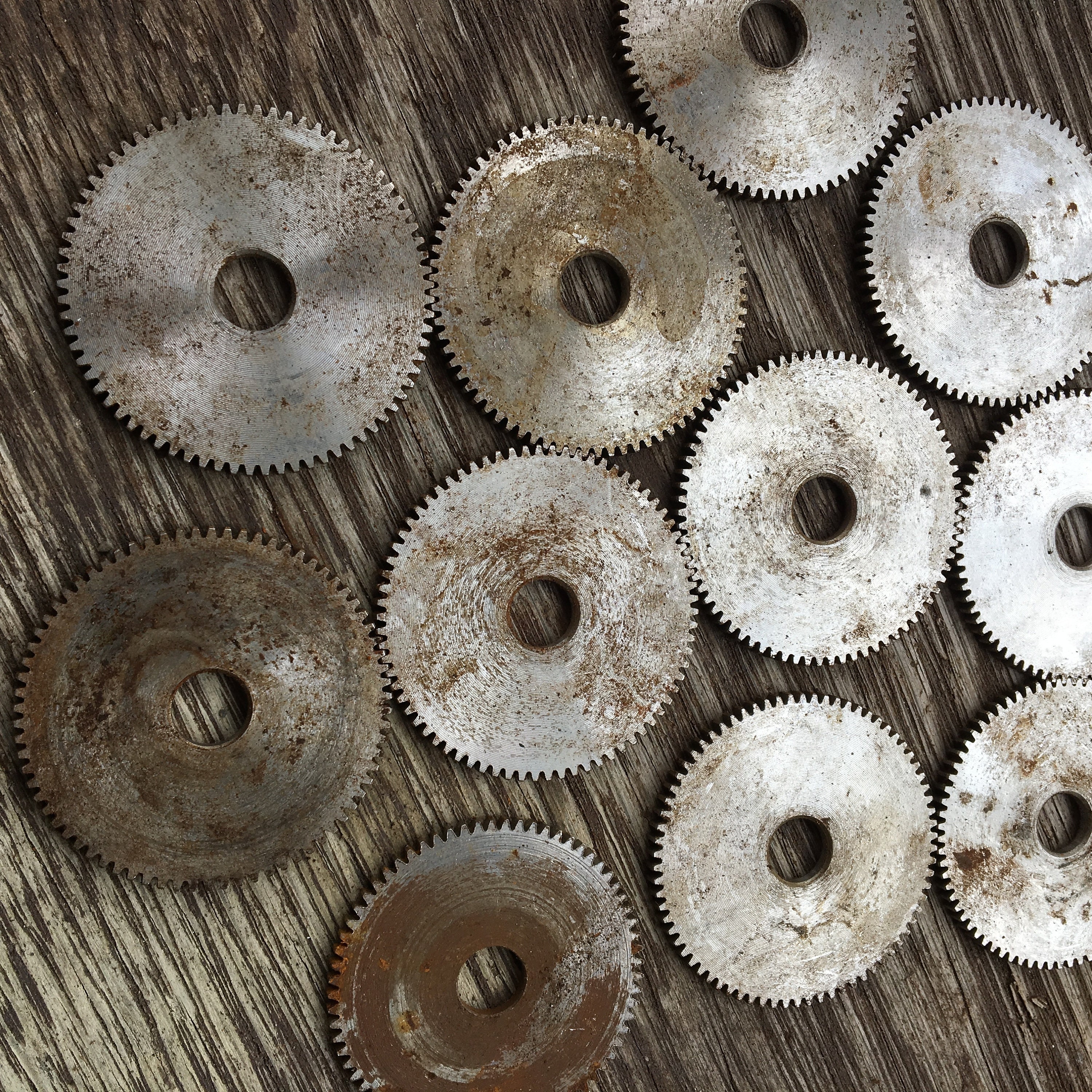 Lot of 11 Metal Machine Gears