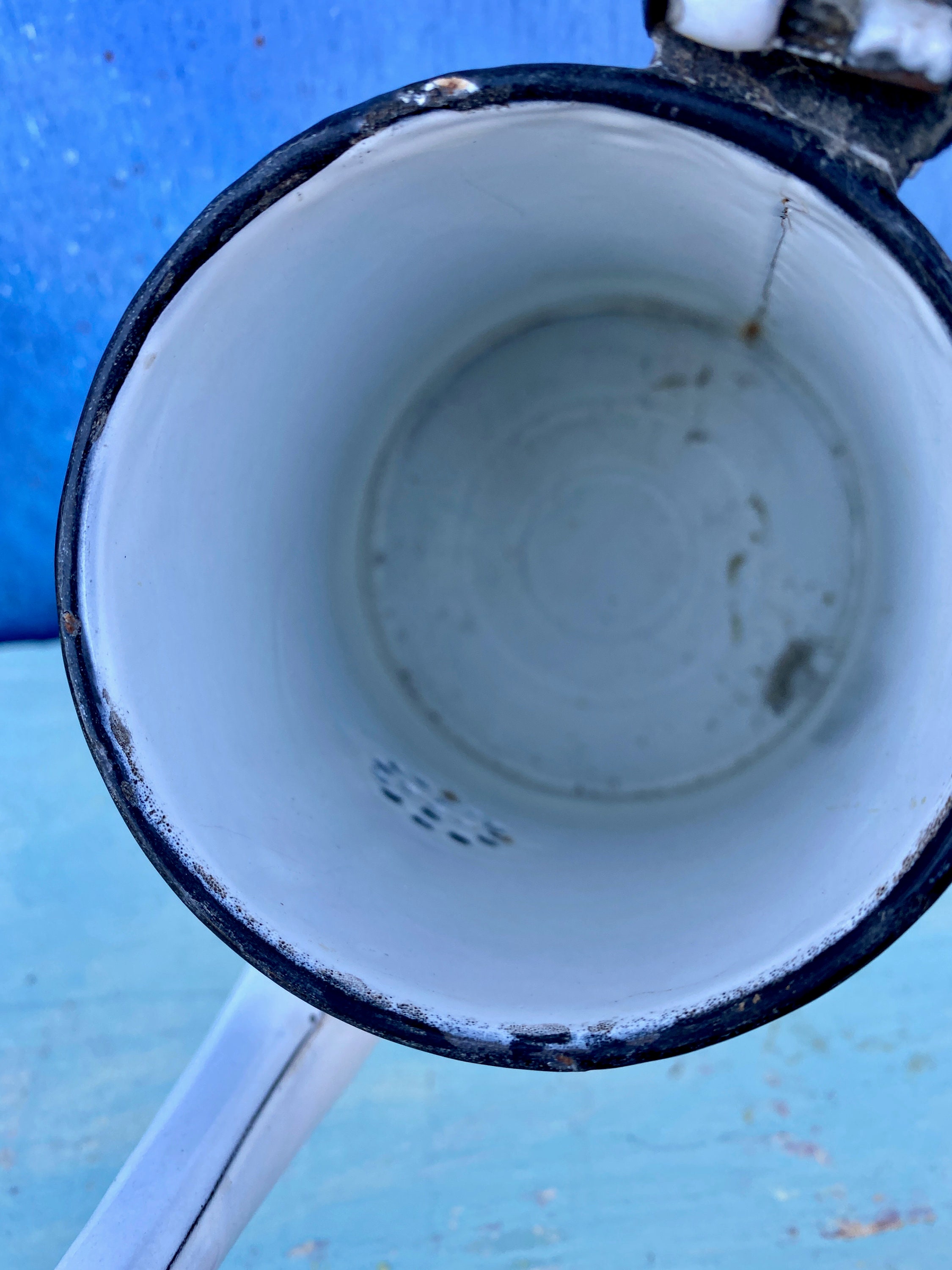 Vintage Enamelware Coffee Pot with Hinged Lid