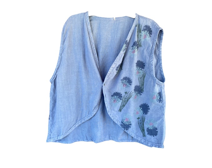 MaxEquations Artwear Vest -L- Blue Linen with Flowers