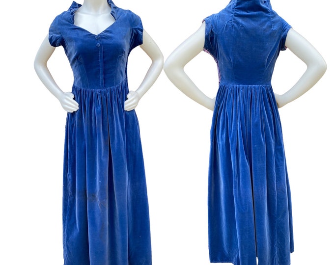 Vintage Blue Velvet Dress