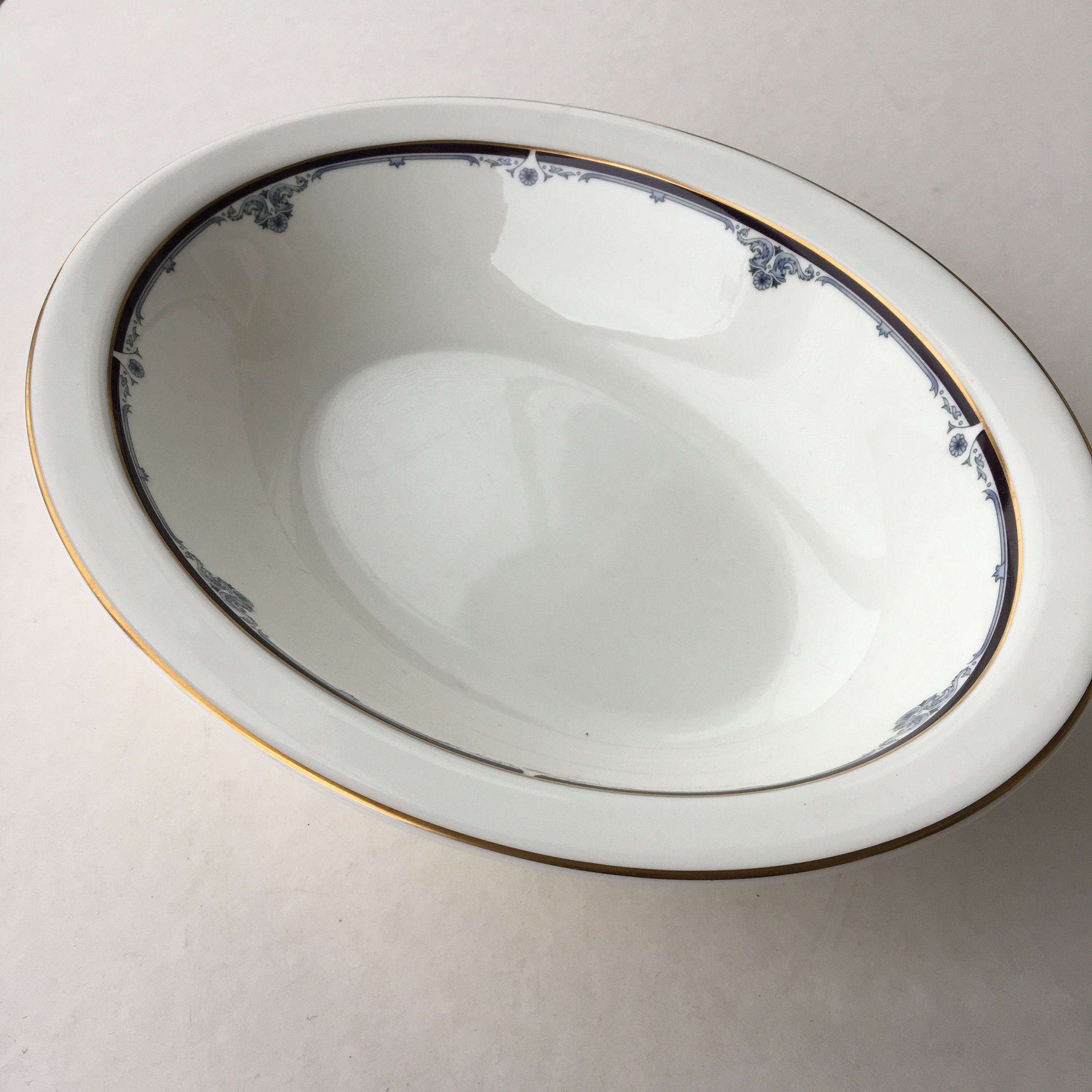 Royal Doulton Princeton Fine Bone China Oval Serving Bowl