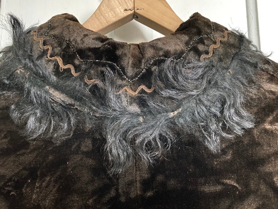 Victorian Heavy Velvet Brown and Black Cloak with… - image 7