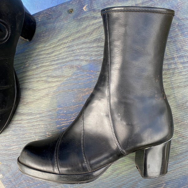 Vintage 2 1/2" Heel Waterproof Rain Boots 1970s Sz 7