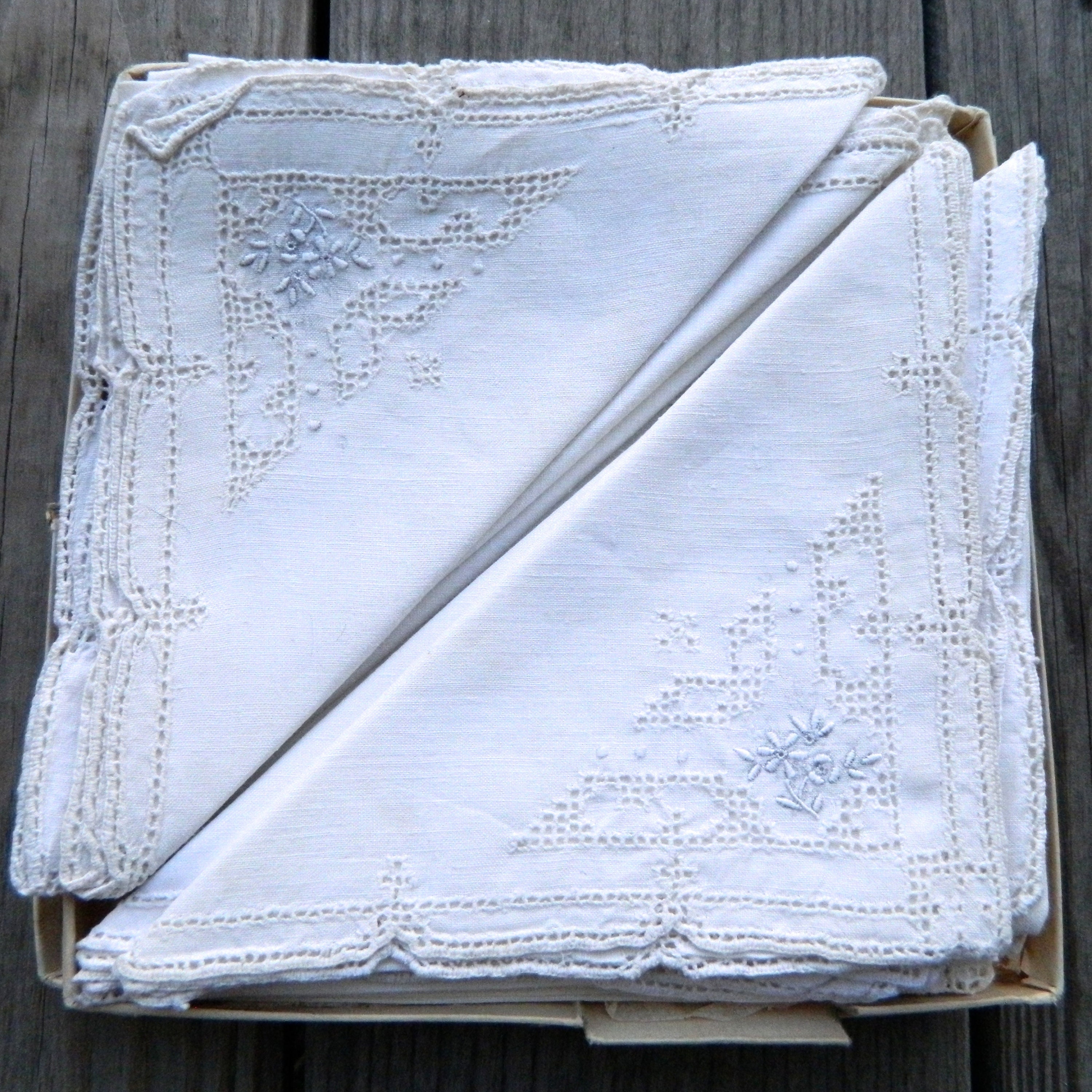Set of 12 Vintage White Linen Luncheon Napkins with Embroidery and