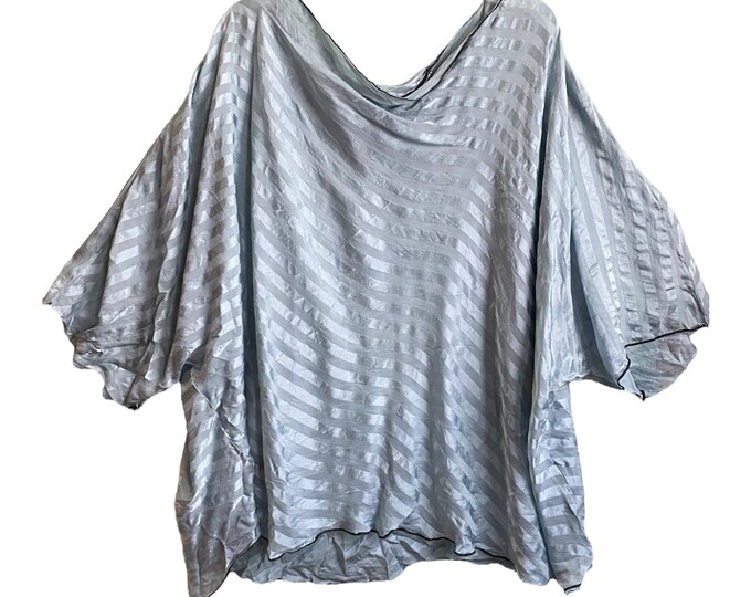 Cynthia Ashby Whispy Pullover Shirt -XL- Pale Blue/Gray Stripe Lightweight Silk