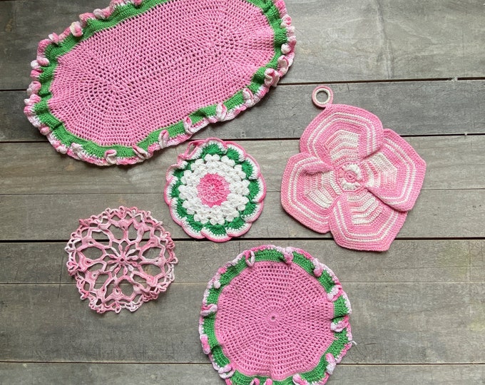 Lot of 5 Vintage Pink Doilies