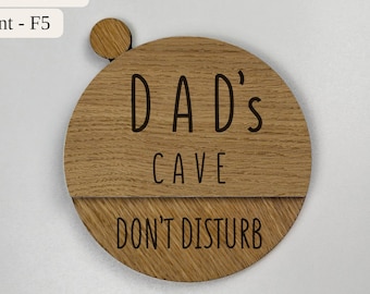 Personalisiertes Türschild für die Männerhöhle, Geschenkidee für die Männerhöhle, Geburtstagsgeschenk für Papa, individuelles Schild für Bar, Pokerraum, Billardzimmer, Weihnachtsgeschenk für Papa