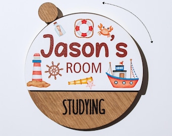 Personalized Door Sign – Rotating Status Wooden Door Plate with Sea Theme for Kids