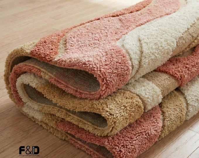 Organic Wavy Wool Rug in Earth Tones - High Low Pile Tufted Carpet - Modern Abstract Art Rug for Bedroom or Lounge - Rust, Pink, and Beige