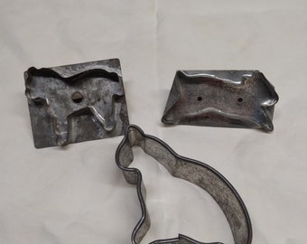 3 Antique Cat Cookie Cutters