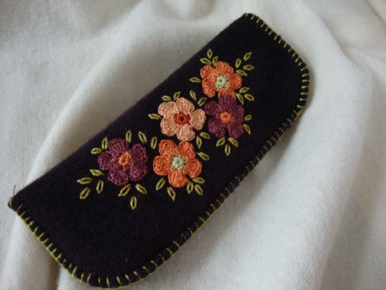 eggplant reader eyeglass case image 2