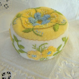 Pincushion in Spring Colors 2 image 3