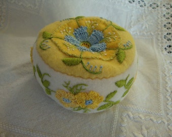 Pincushion in Spring Colors 2