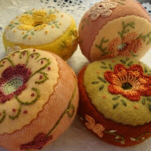 Mini Pincushion, choose one from this variety image 5