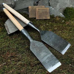 2-piece Large Timber Chisel Set With Leather Cases. Woodworking Slick ...