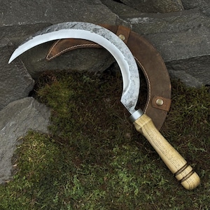 Garden Sickle with Leather Case. Garden Tool. Sickle for Trimming Overgrown Plants and Shrubs. Hand Forged Tool. Blade Carbon Steel 52100.