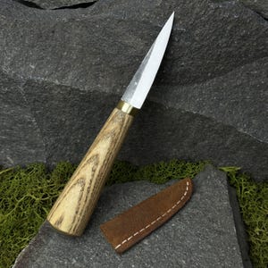 Cuchillo Sloyd con funda de cuero. Cuchillo para tallar madera. Herramienta para trabajar la madera. Cuchillo para tallar cuencos y cucharas. Cuchillo forjado a mano. Hoja de acero al carbono 52100.