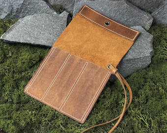 Leather Tool Case for 3 Wood Carving Tools. Crazy Horse Leather Pouch. Wide Pocket Tool Roll for Chisels and Knives. Gift for Woodworkers