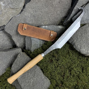 Cloggers Knife with Leather Case. Stock Knife for Woodworking. Carpentry Tool. Spoon Carving Knife. Hand Forged Tool. Carbon Steel 52100.