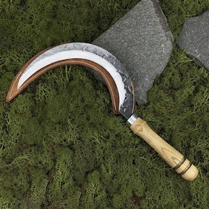 Garden Sickle with Leather Case. Garden Tool. Sickle for Trimming Overgrown Plants and Shrubs. Hand Forged Tool. Blade Carbon Steel 52100.