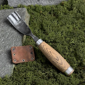 Woodworking Gouges. Bowl Cutting Knives for Beginner. Bent Gouges. Wood and Spoon Carving Tools. Hand Forged Tools. Carbon Steel 52100.