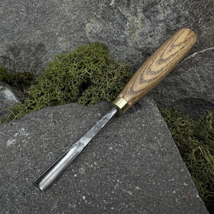 Small Wood Carving Chisel. Beginners Detailed Carving Tool. Spoon Carving Chisel. Woodworking Chisel. Hand Forged Tool. Carbon Steel Blade