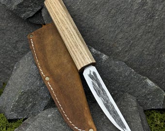 Yakut Knife with Leather Case. Knife for Wood Carving, Bushcraft, Camping and Outdoor Utility Work. Hand Forged Knife. Carbon Steel Blade