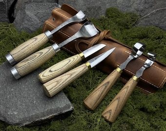 Conjunto de 6 peças de ferramentas para entalhe em madeira com estojo de couro. Facas para entalhar colheres. Ferramentas para iniciantes e entalhadores. Ferramentas forjadas à mão. Aço carbono 52100.