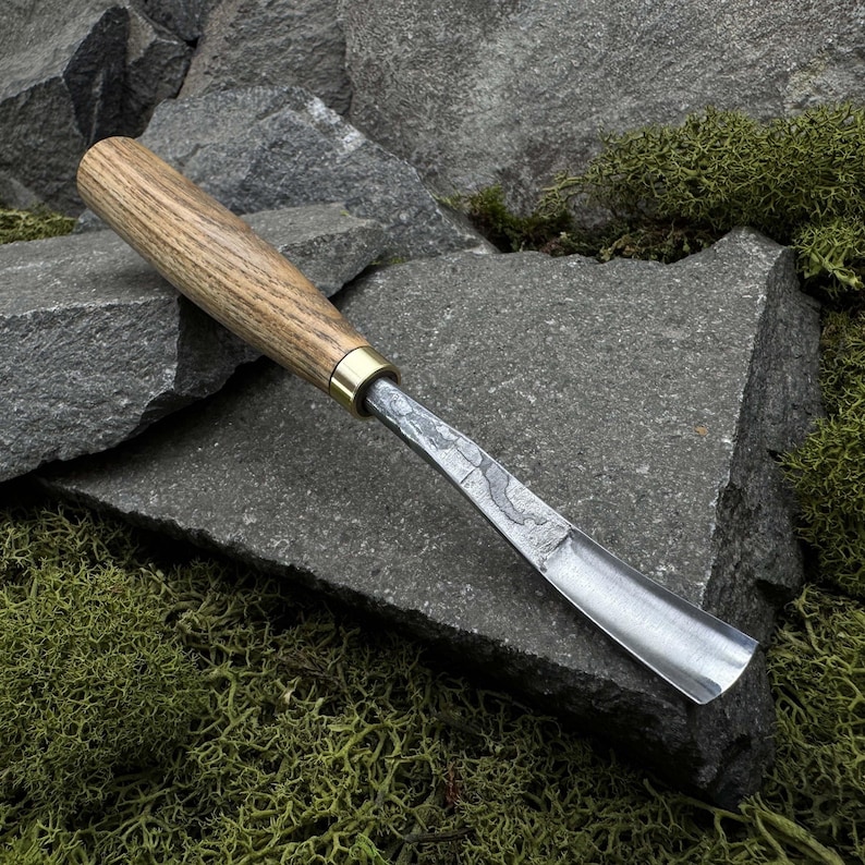 Small Curved Gouge. Spoon Carving Gouge for Beginners. Detailed Carving ...