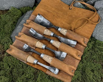 Zestaw narzędzi do rzeźbienia łyżek, 6 szt., w skórzanych etui. Dłuta do rzeźbienia misek. Narzędzia do obróbki drewna. Dłuta gięte. Narzędzia kute ręcznie. Stal węglowa 52100.