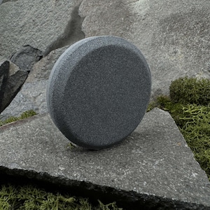 Round Grindstone for Sharpening Carving Knives. Chisels. Hatchets. Compact Dual-Grit Stone for Bushcraft. Tool Care and Edge Repair.