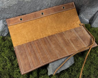 Leather Tool Case for 8 Wood Carving Chisels. Crazy Horse Leather Pouch. Tool Roll for Chisels and Knives. Wide Pockets Leather Tool Holder.