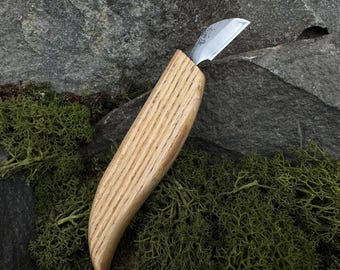 Small Wood Carving Knife. Chip Carving Knife. Tool for Incising Details. Geometric Carving Knife. Hand Forged Knife. Carbon Steel Blade