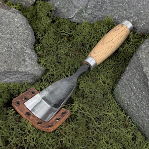 Straight Rounded Chisel. Wood Carving Gouge for Woodworkers and Carvers. Sculptural Carving Gouge. Hand Forged Tool. Carbon Steel 52100.