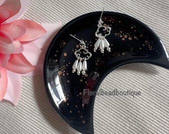 Cloud Pearl Dangle Earrings – Whimsical Charm