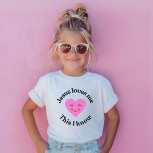 Boho Christian Shirt Jesus Loves You, Illustrated Pink Heart Retro Style Christian Religious Shirt for Toddlers and Kids