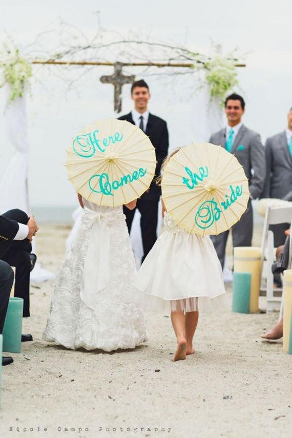 Just married best sale umbrella parasol