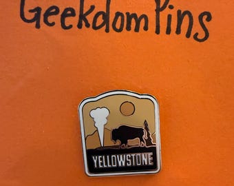 Yellowstone National Park Buffalo metal enamel pin