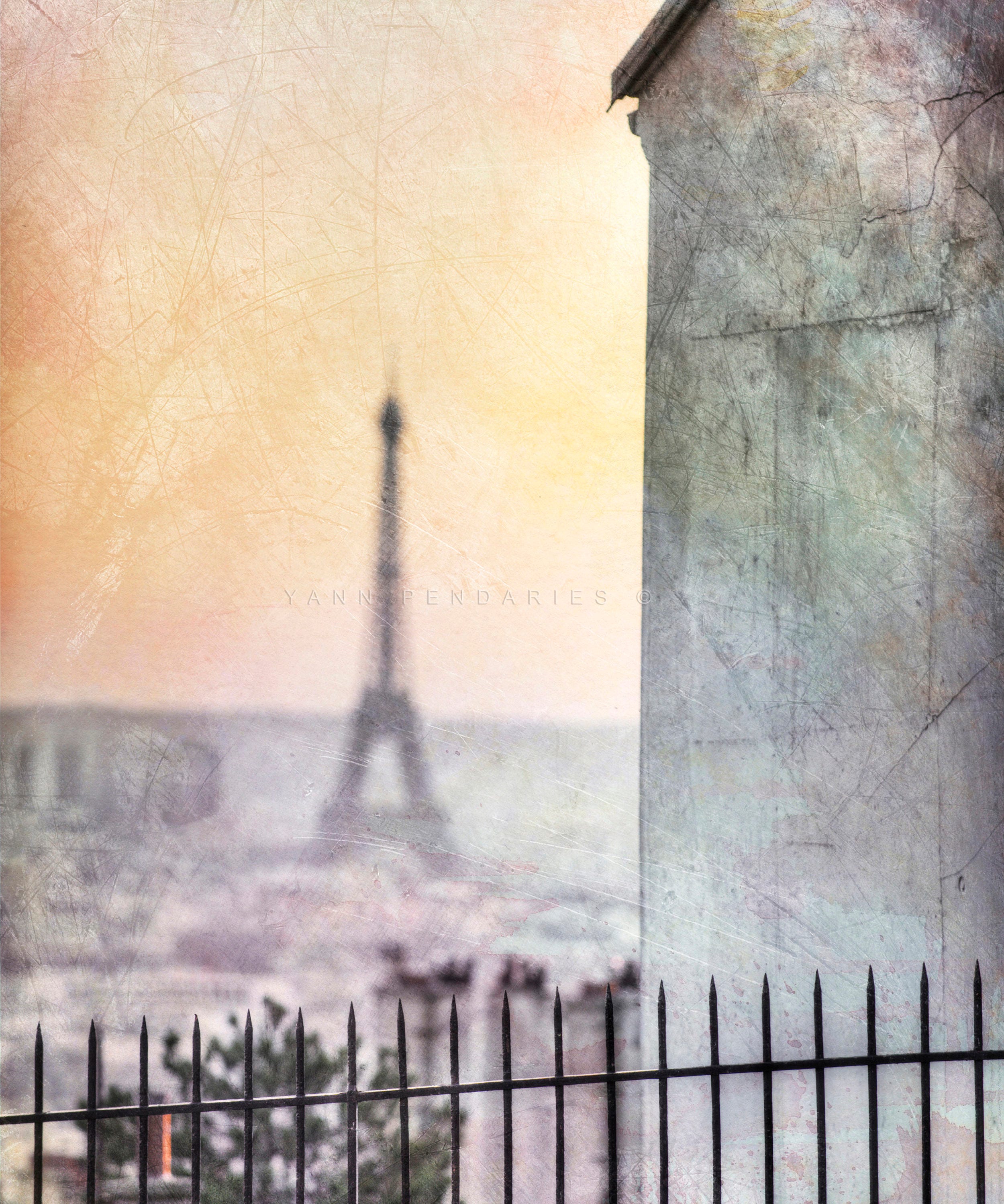 Golden Paris Eiffel Tower Model Creative Window Decoration - Temu
